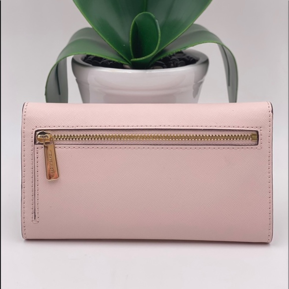 Michael Kors Trifold Wallet Powder Blush - Picture 8 of 8